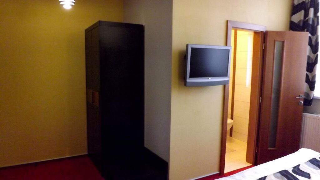 Guest House Penzion Fortuna Tvrdosin Pokoj fotografie