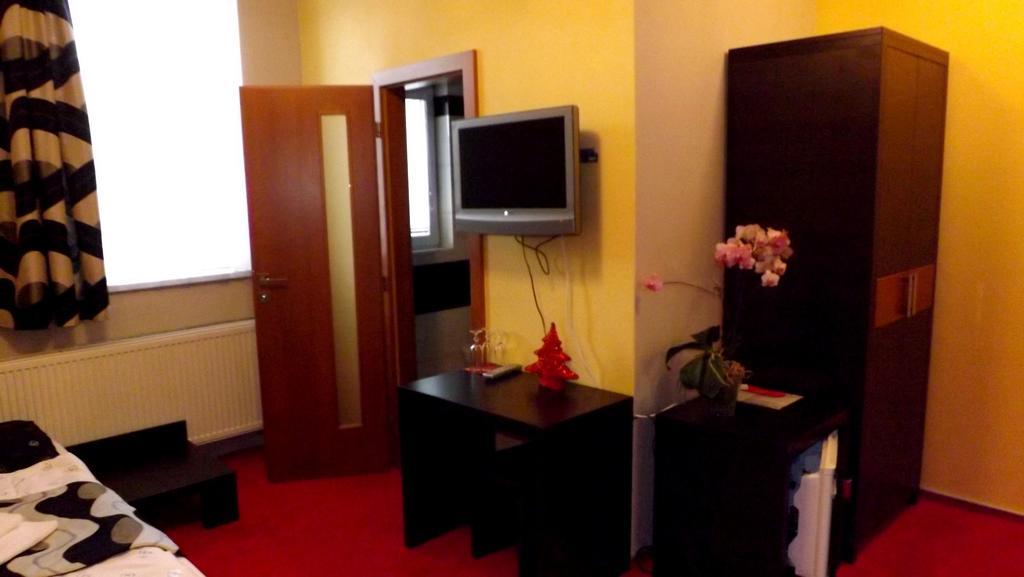 Guest House Penzion Fortuna Tvrdosin Pokoj fotografie